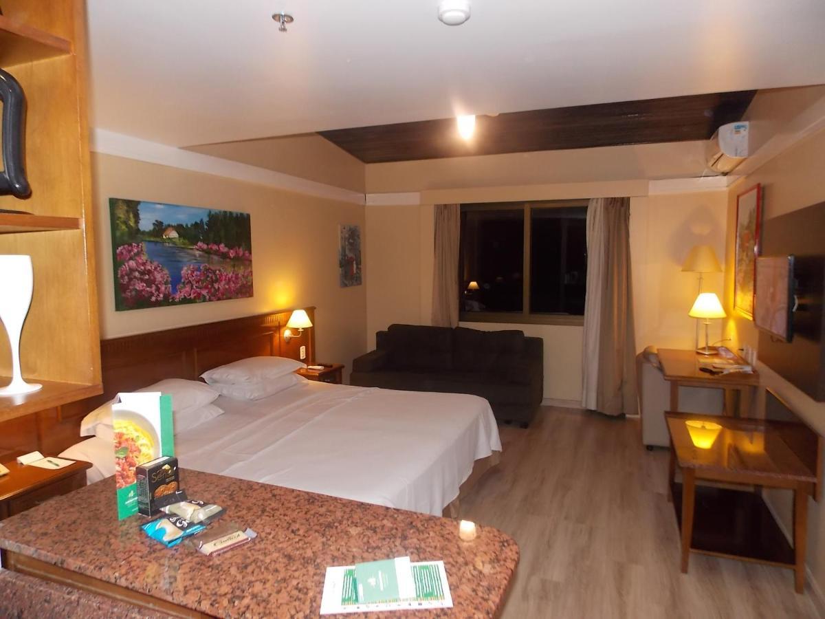 Apart-Hotel Em Gramado, Padrao 4 Estrelas, No Centro Екстер'єр фото